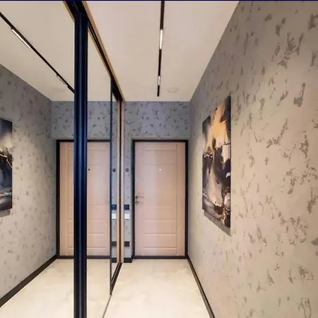 Apartments: Metro-adjacent With Triple Mall Access *